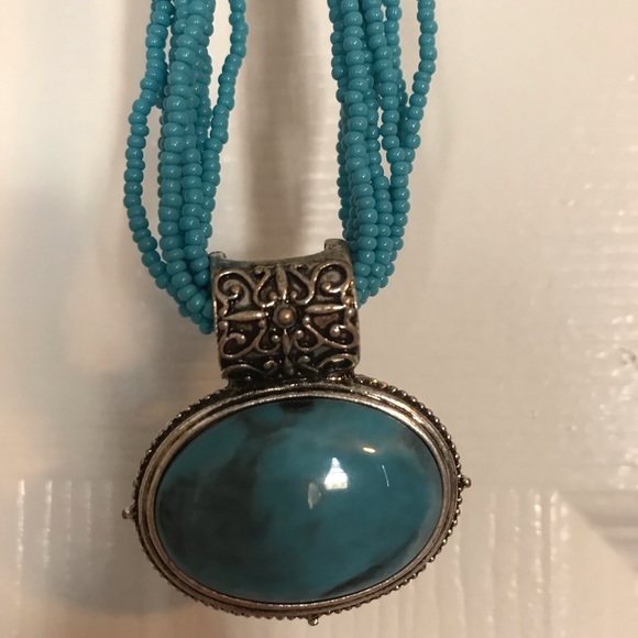 Gorgeous turquoise necklace - Picture 1 of 2